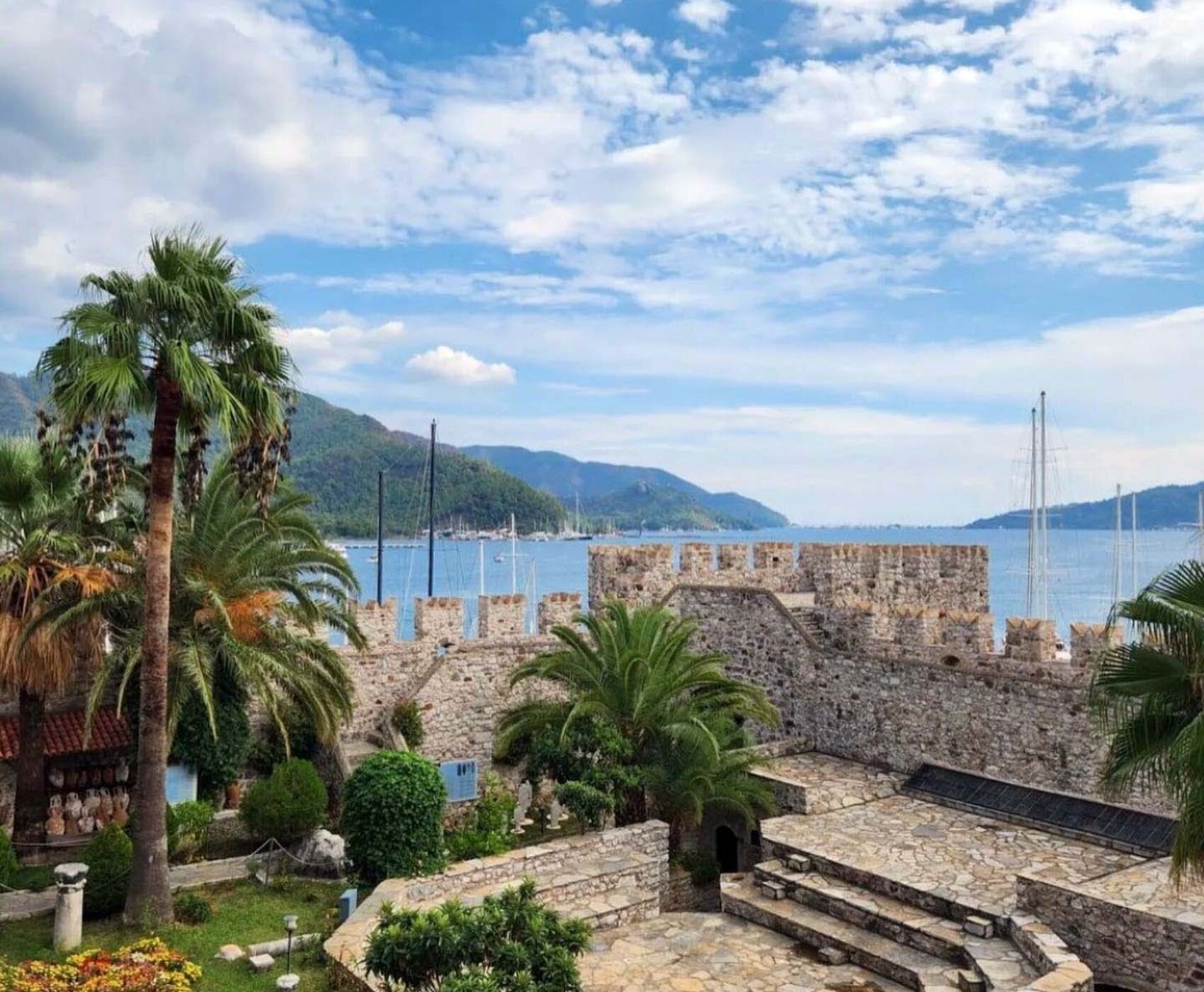 DATÇA BADEM ÇİÇEĞİ FESTİVALİ