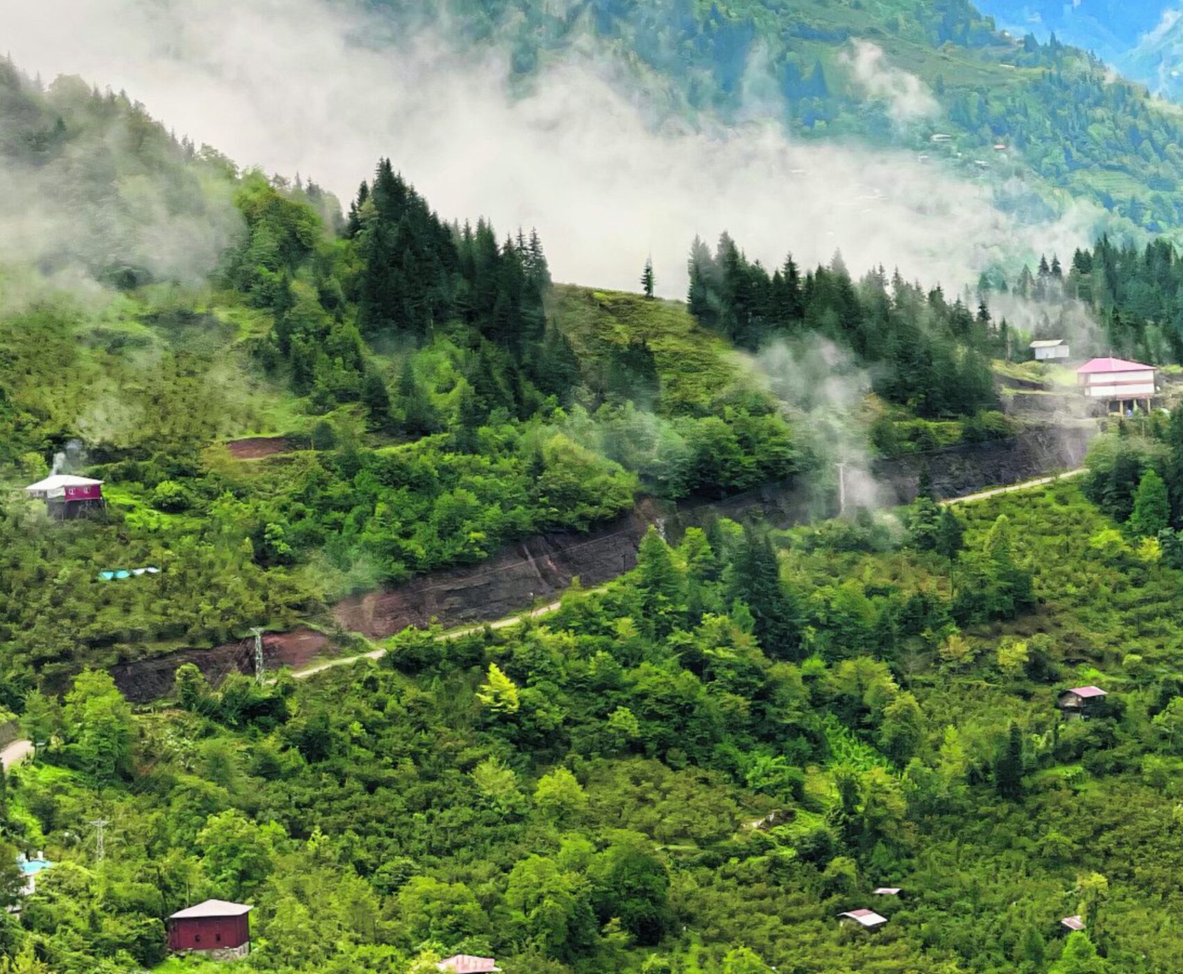 UÇAKLI VAN KARS KARADENİZ BATUM TURU