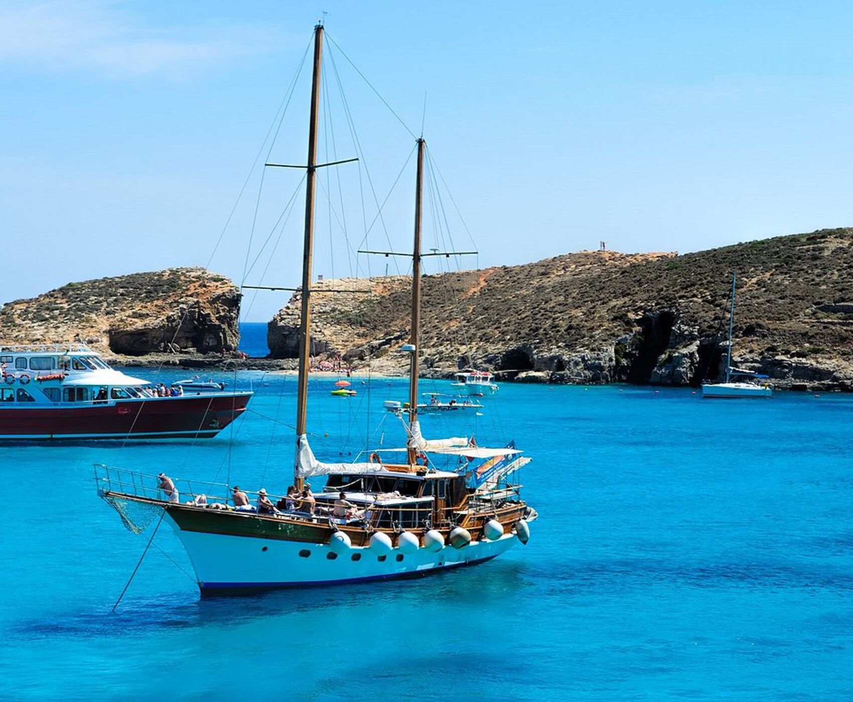 KUNDU ÇIKIŞLI DÜDEN ŞELALESİ YAT TURU