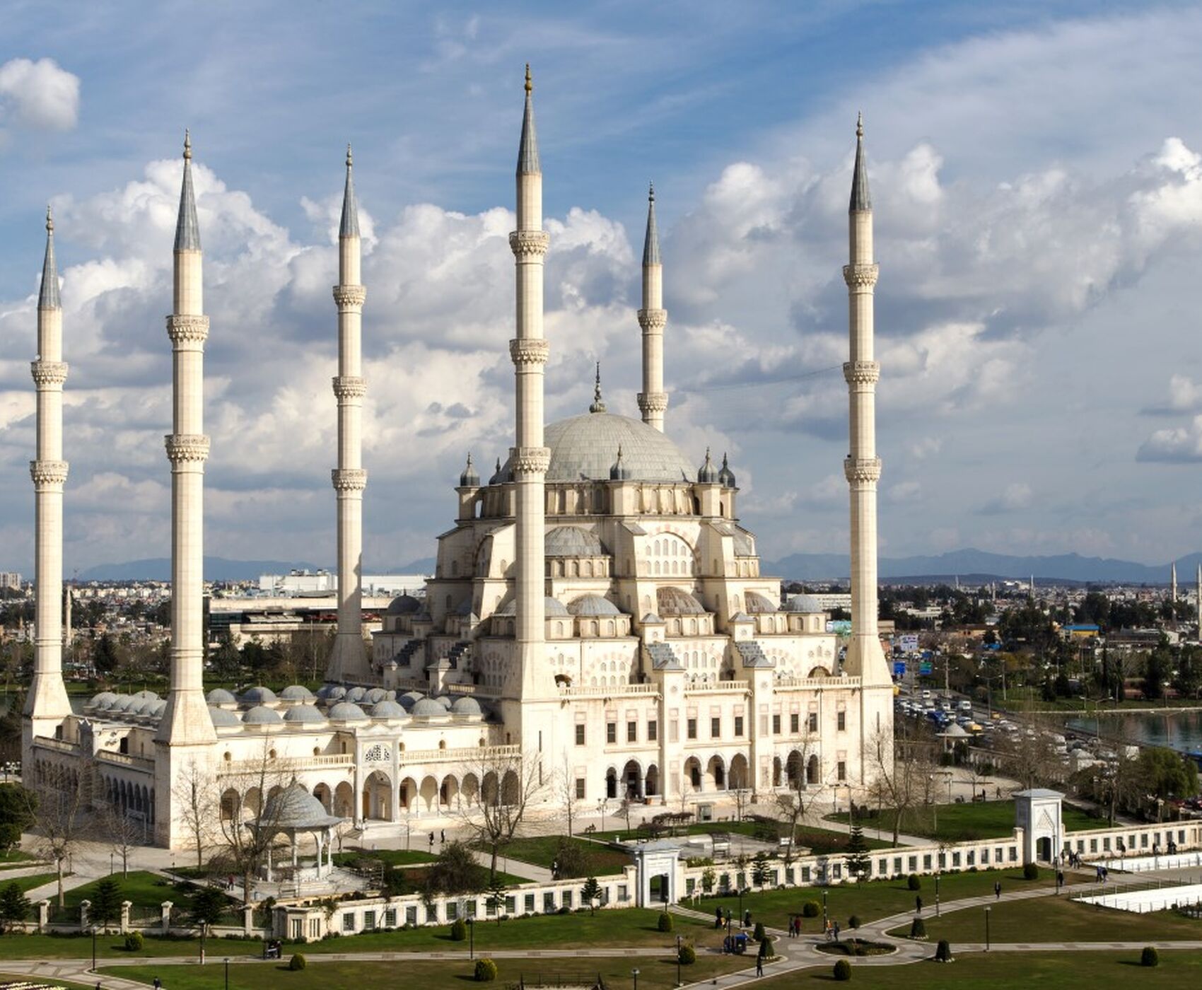 ADANA PORTAKAL ÇİÇEĞİ KARNAVALI