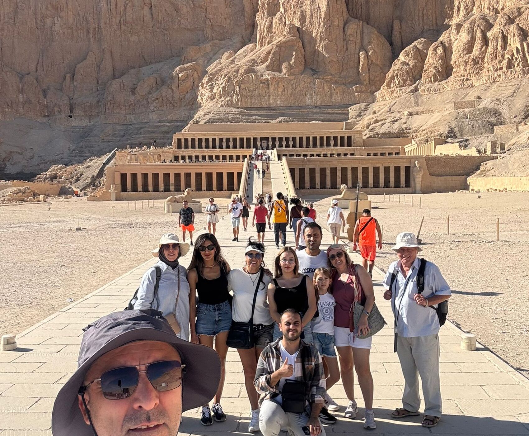 İSTANBUL ÇIKIŞLI HERŞEY DAHİL BAŞTAN BAŞA MISIR  HURGADA LUXOR ASWAN KAHİRE SHARM EL SHEİKH