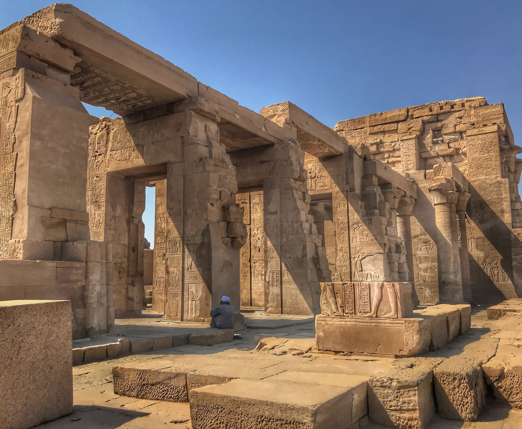 İSTANBUL ÇIKIŞLI HERŞEY DAHİL BAŞTAN BAŞA MISIR  HURGADA LUXOR ASWAN KAHİRE SHARM EL SHEİKH