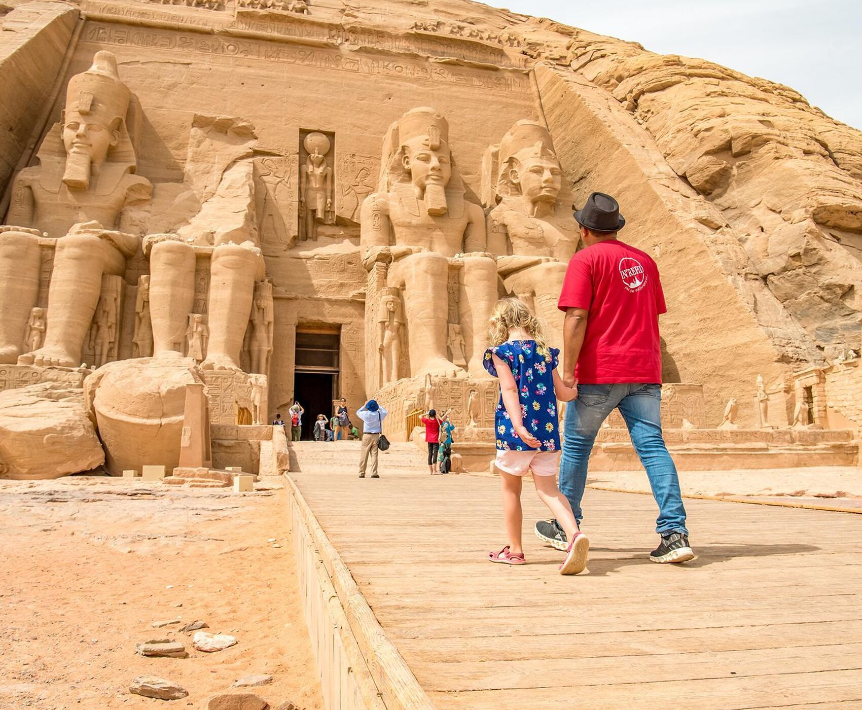İSTANBUL ÇIKIŞLI HERŞEY DAHİL BAŞTAN BAŞA MISIR  HURGADA LUXOR ASWAN KAHİRE SHARM EL SHEİKH