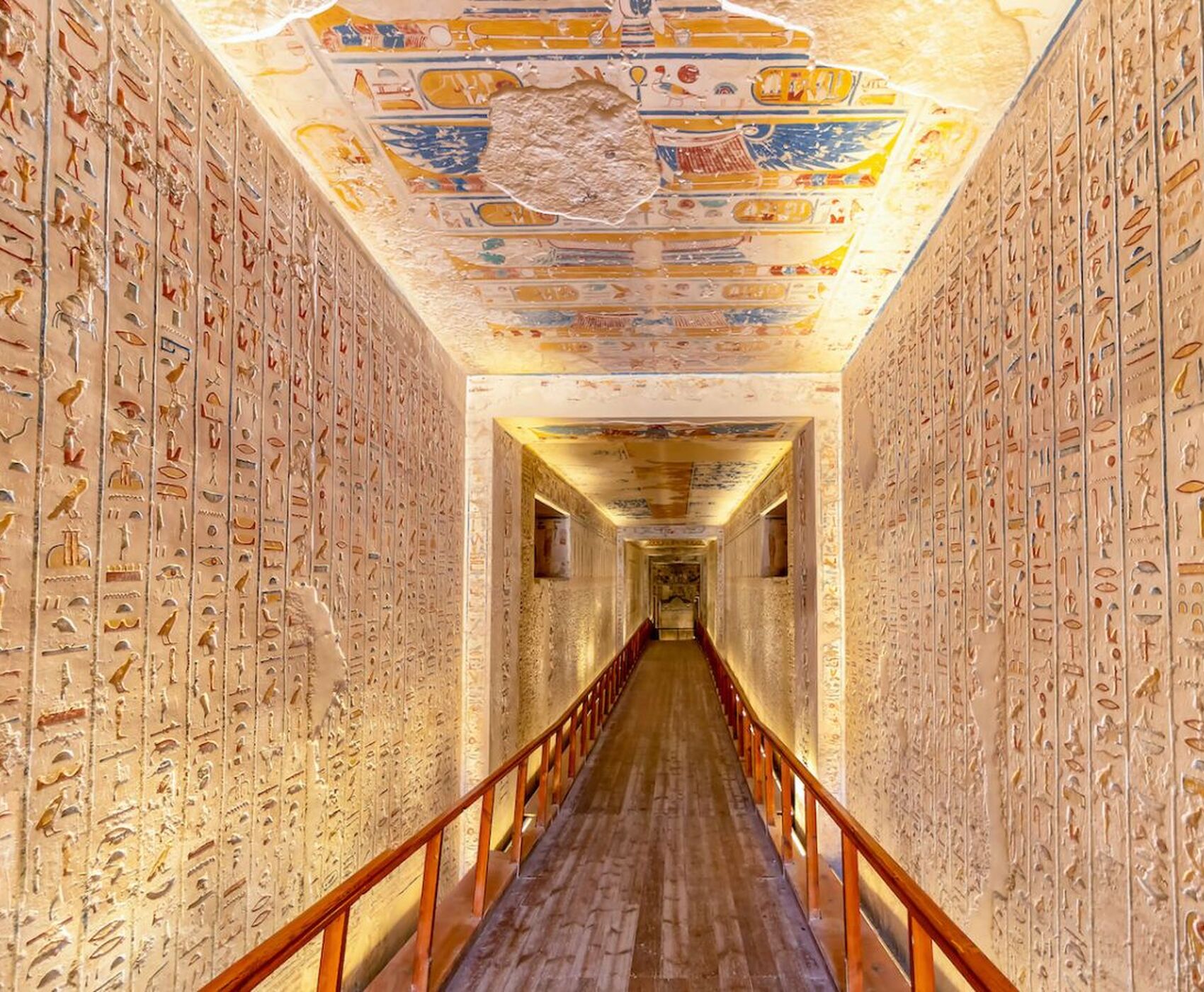İSTANBUL ÇIKIŞLI HERŞEY DAHİL BAŞTAN BAŞA MISIR & ÜRDÜN 