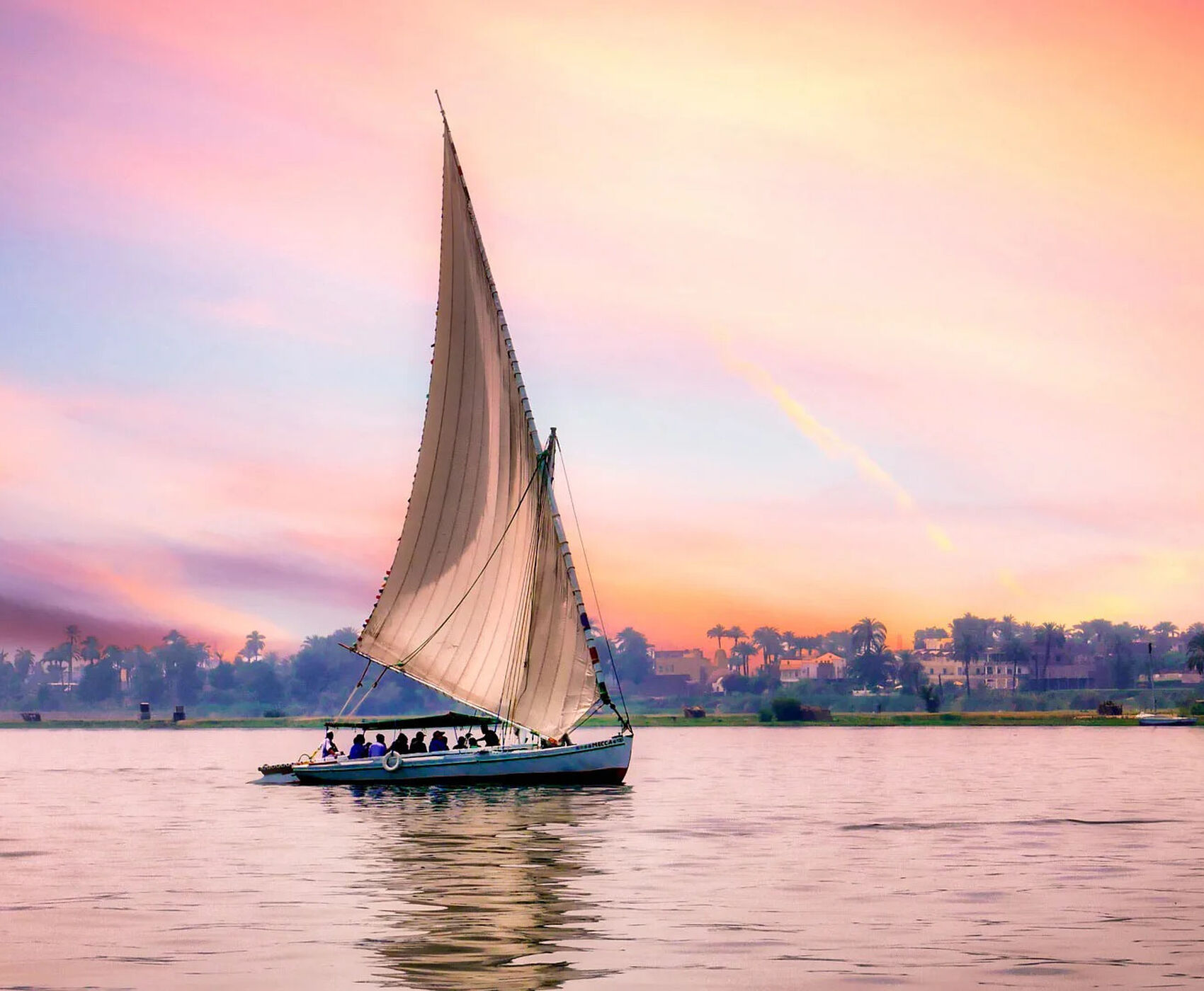 İSTANBUL ÇIKIŞLI NİL CRUİSE GEMİSİ İLE GİZEMLİ MISIR KAHİRE & PİRAMİTLER & ASWAN & LUXOR & TAPINAKLAR & HURGADA