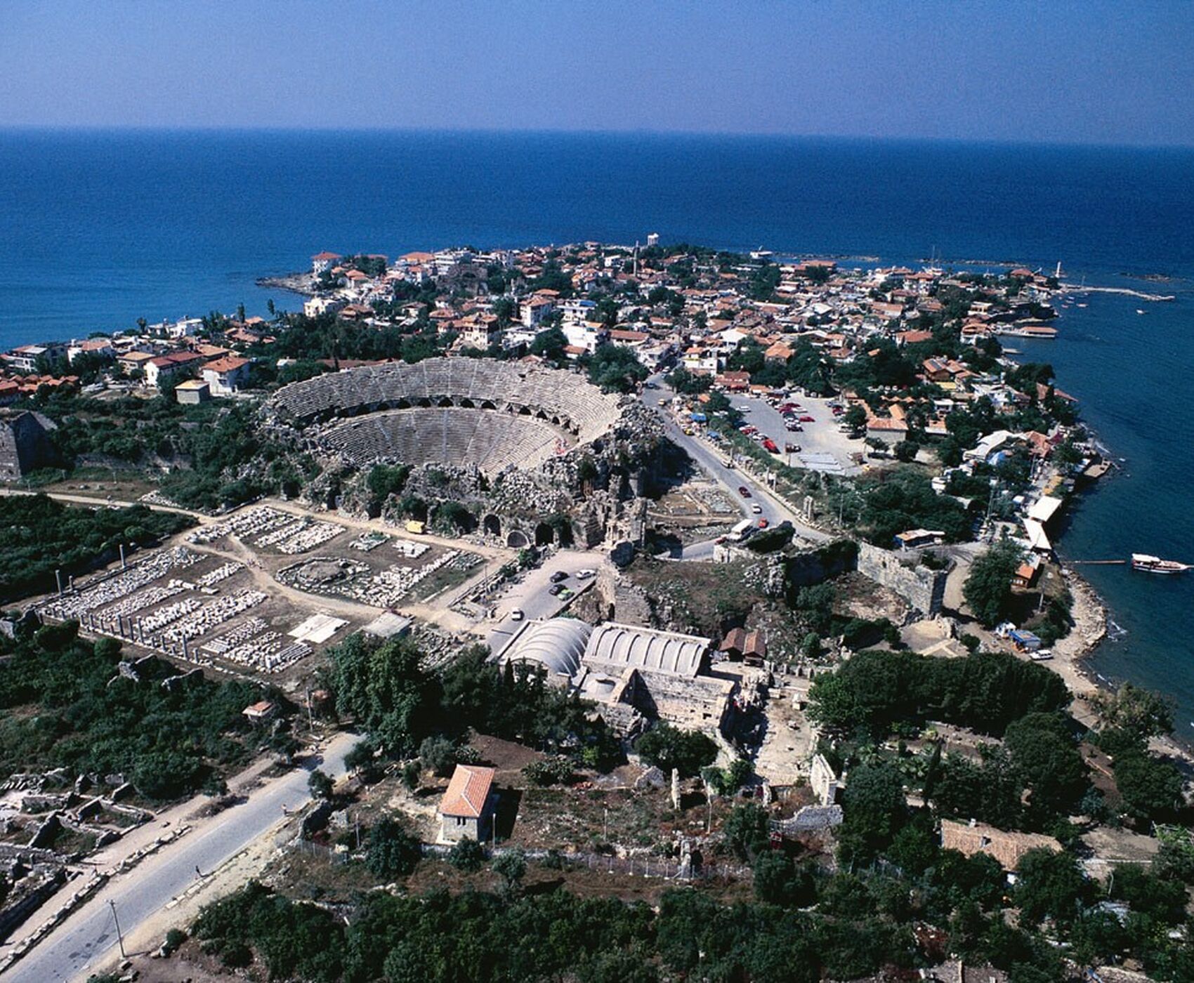 ALANYA KALESİ - DİMÇAYI - MANAVGAT ŞELALESİ - SİDE ANTİK KENTİ