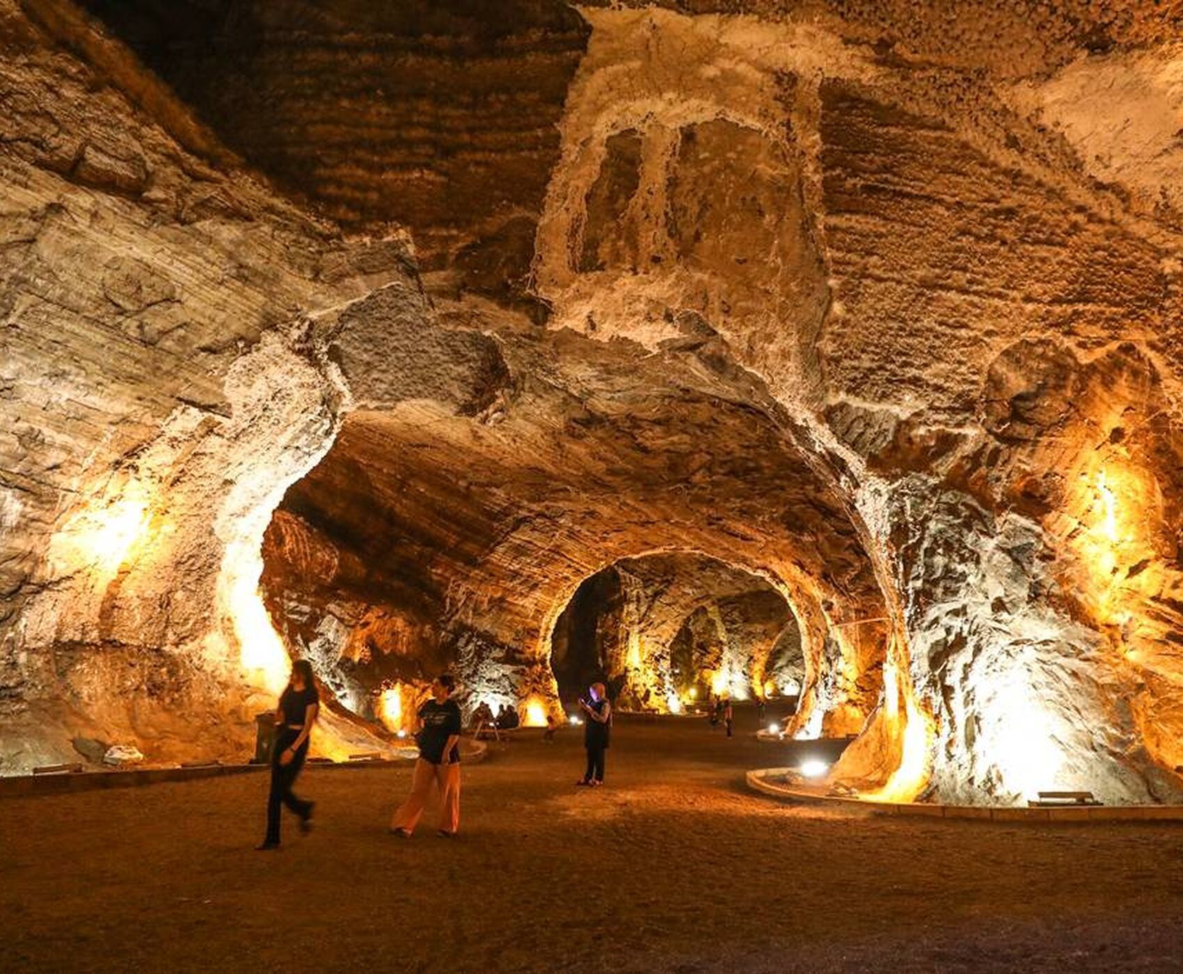 ANTALYA ÇIKIŞLI OTOBÜSLE BÜYÜK DOĞU ANADOLU TURU